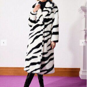MOTF FAUX FUR ZEBRA STRIPE COAT Size S small BNWT